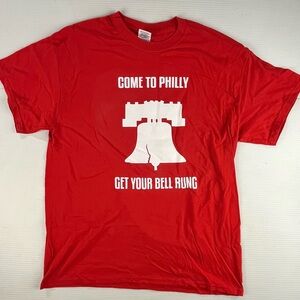 Come to Philly Liberty Bell Red Graphic T-Shirt Large